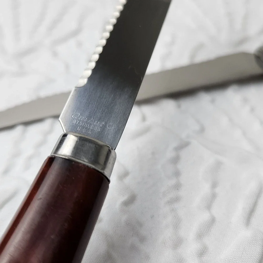 Quikut QUIKKLE Set Of 2 Stainless Steel Steak Knifes Brown Handle Vintage